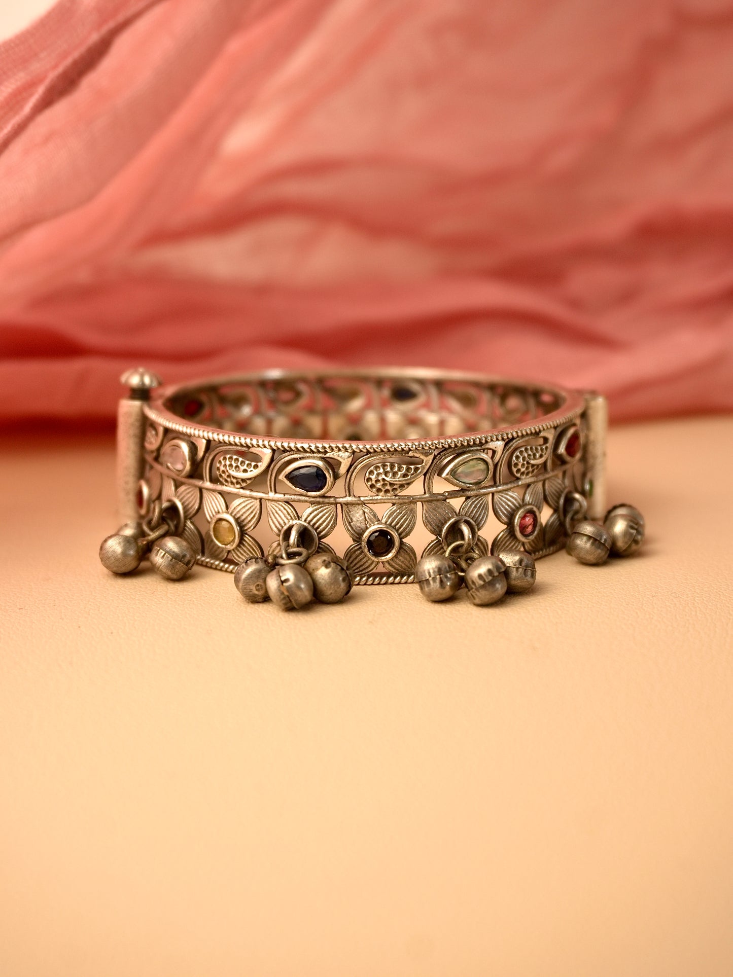 Ishita Oxidised Kada Bangle