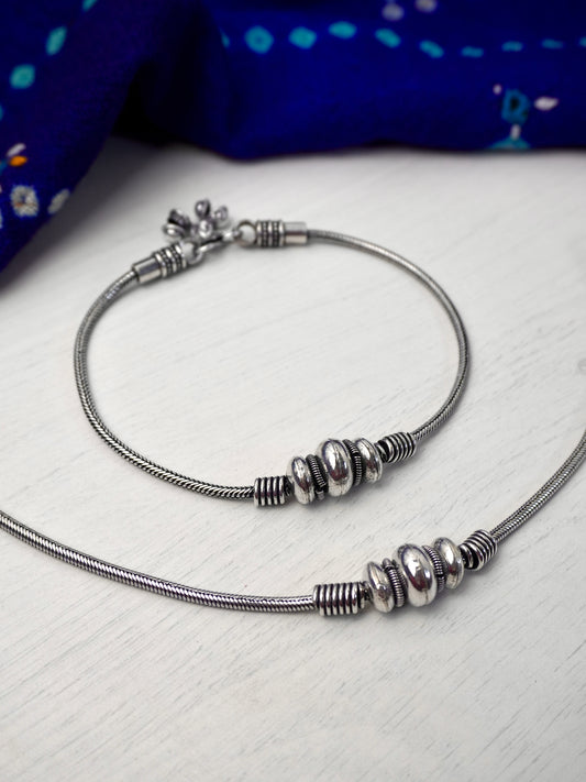 Danvi Oxidised Payal