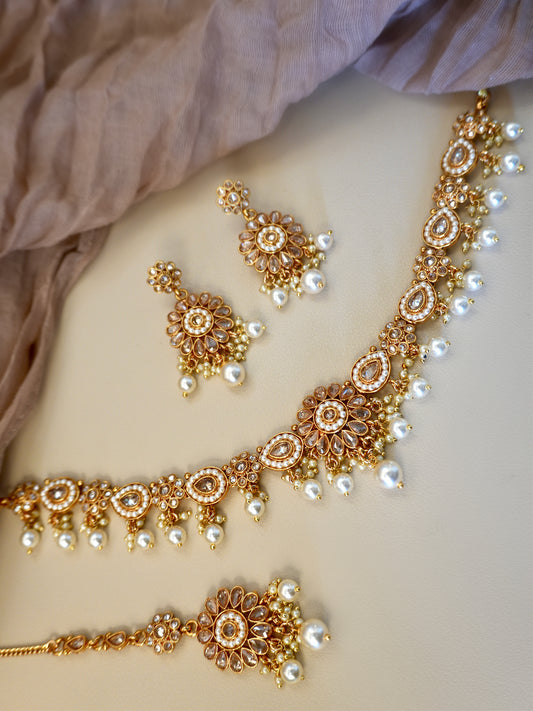 Nitara Necklace Set