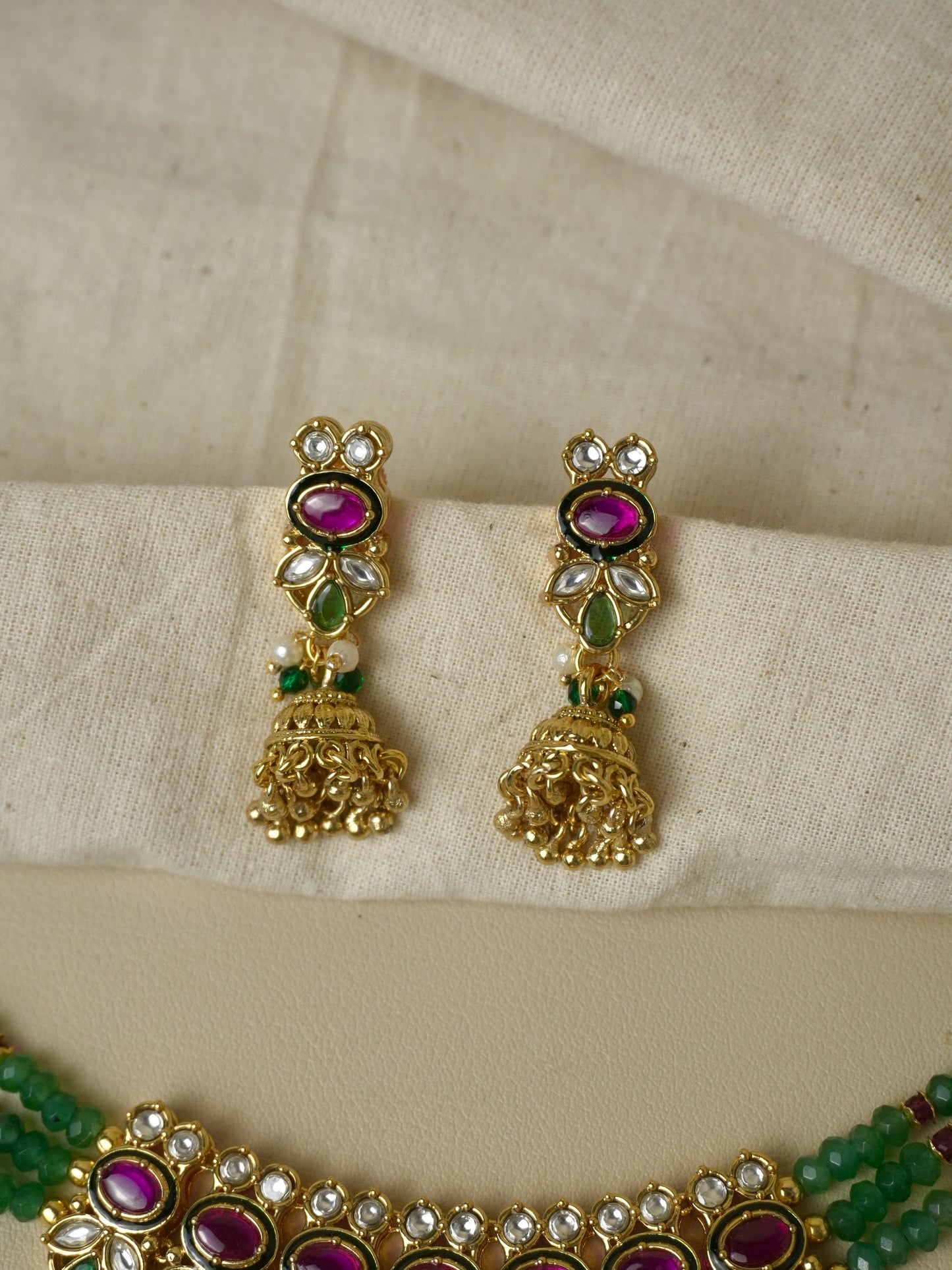 Shruti Necklace Set