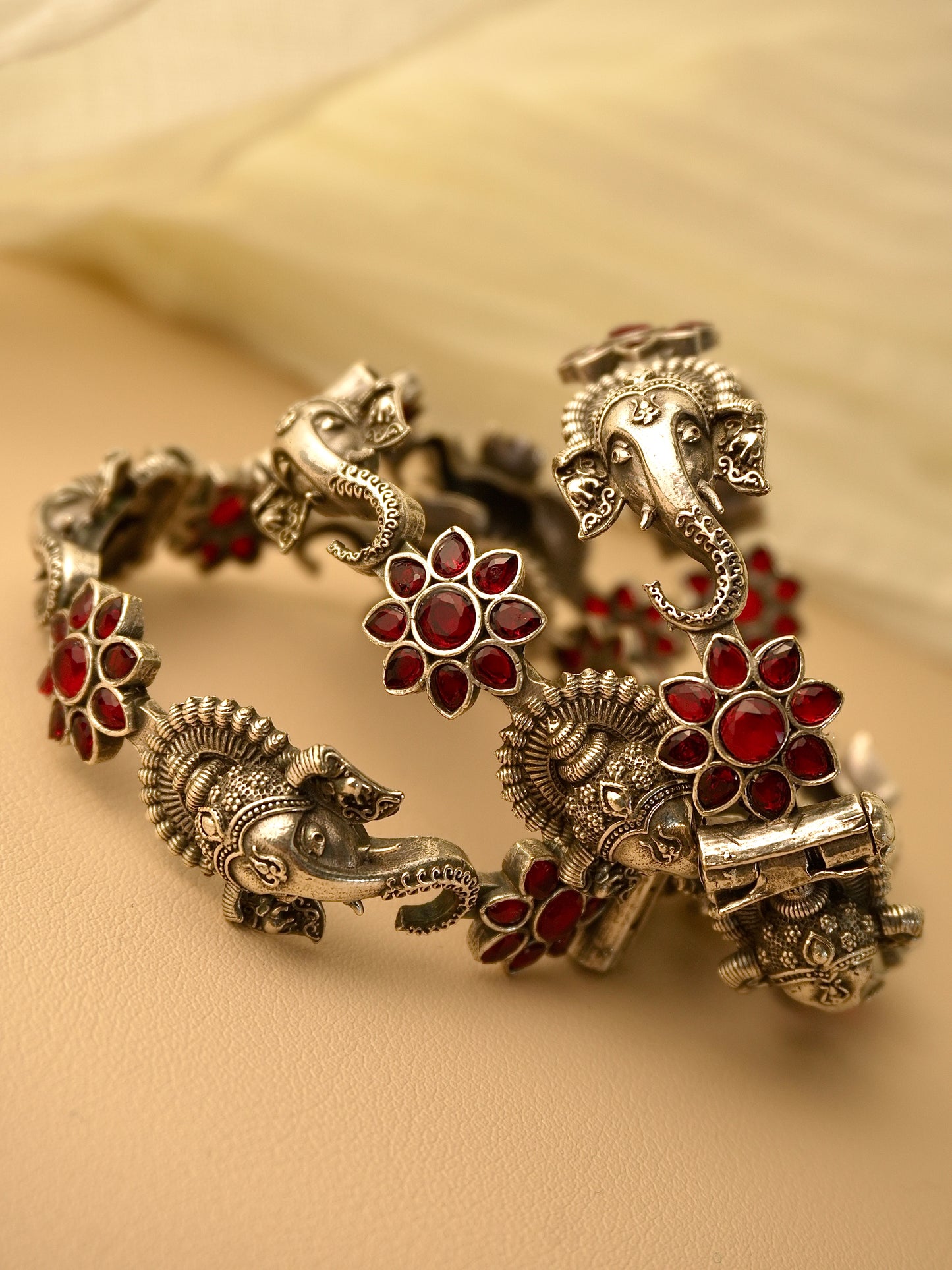 Riddhi Oxidised Kada Bangle