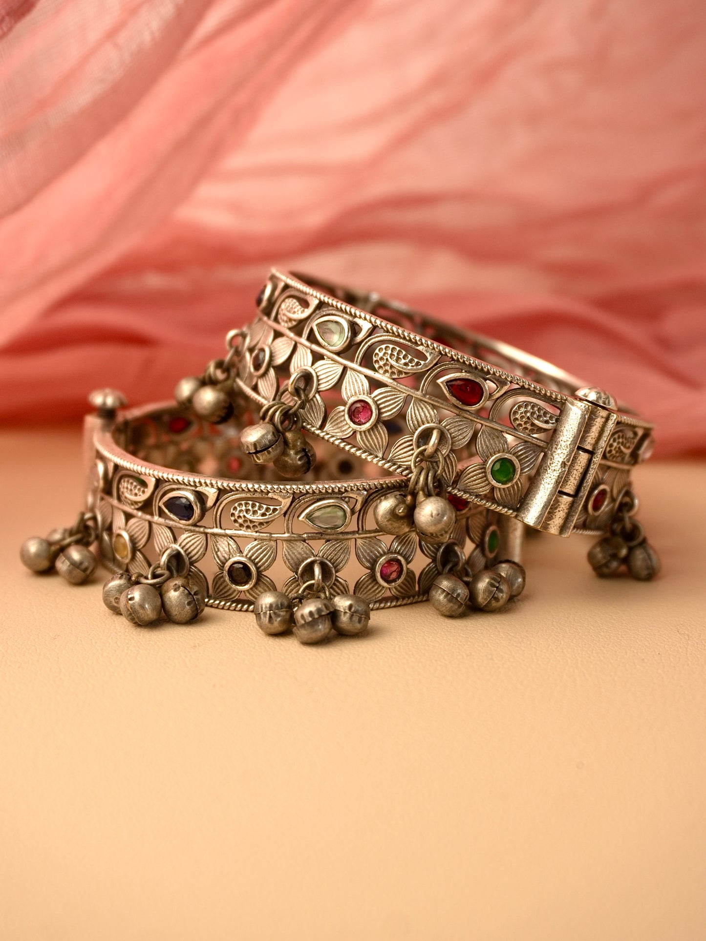 Ishita Oxidised Kada Bangle