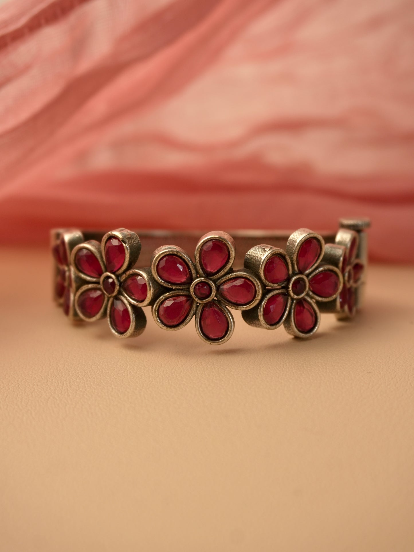 Naveena Oxidised Kada Bangle