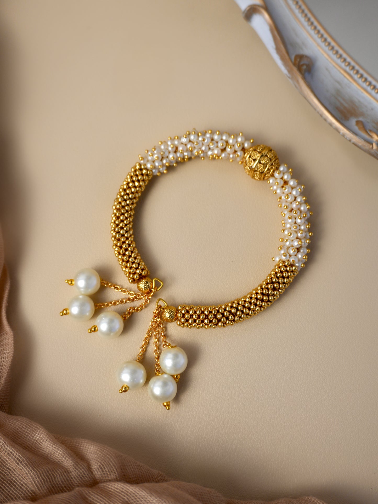 Nora Bracelet Cuff