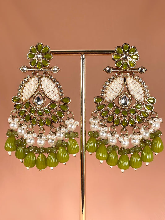 Tanishka Earrings