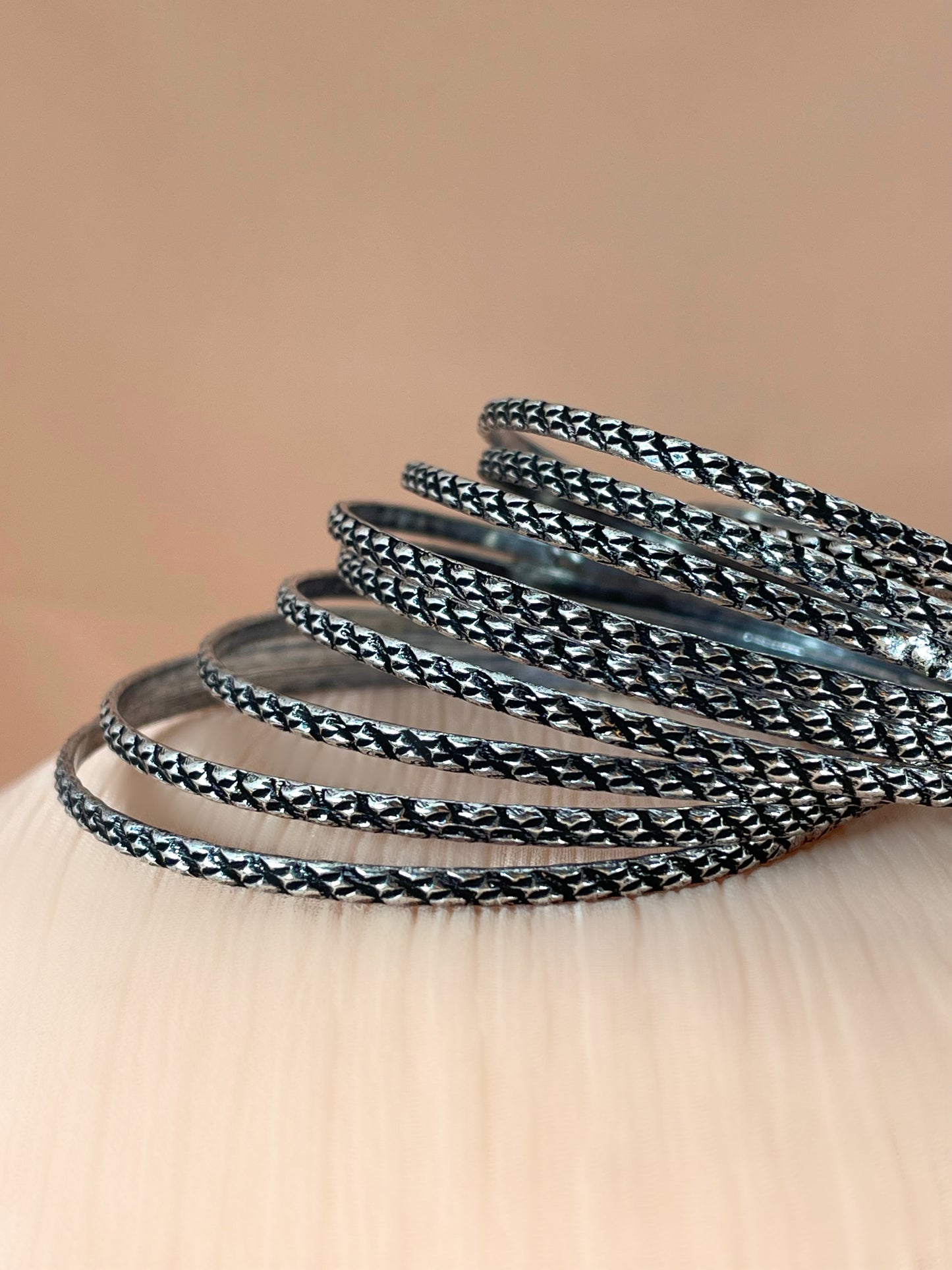 Manna Oxidised Bangle Set