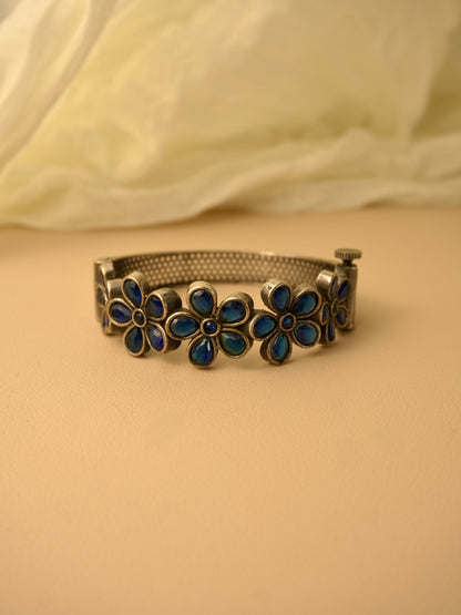 Naveena Oxidised Kada Bangle