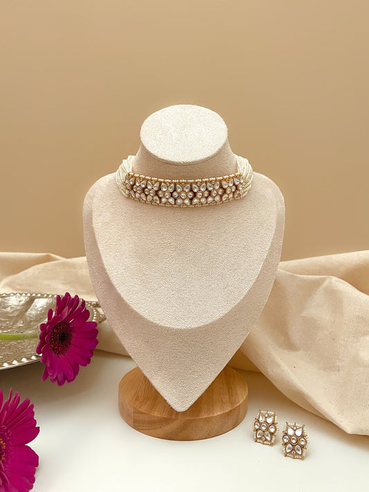 Ojal Kundan Choker Set