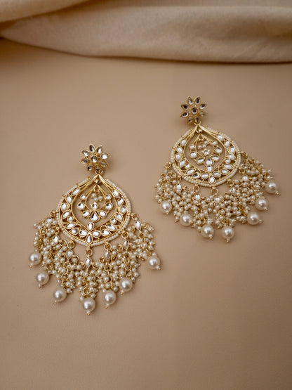 Chahna Earrings