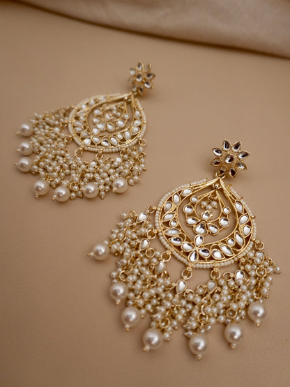 Chahna Earrings