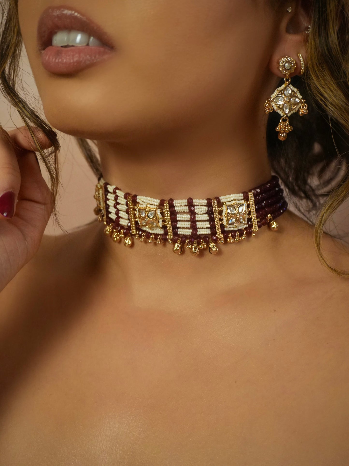 Sanaaya Kundan Choker Set