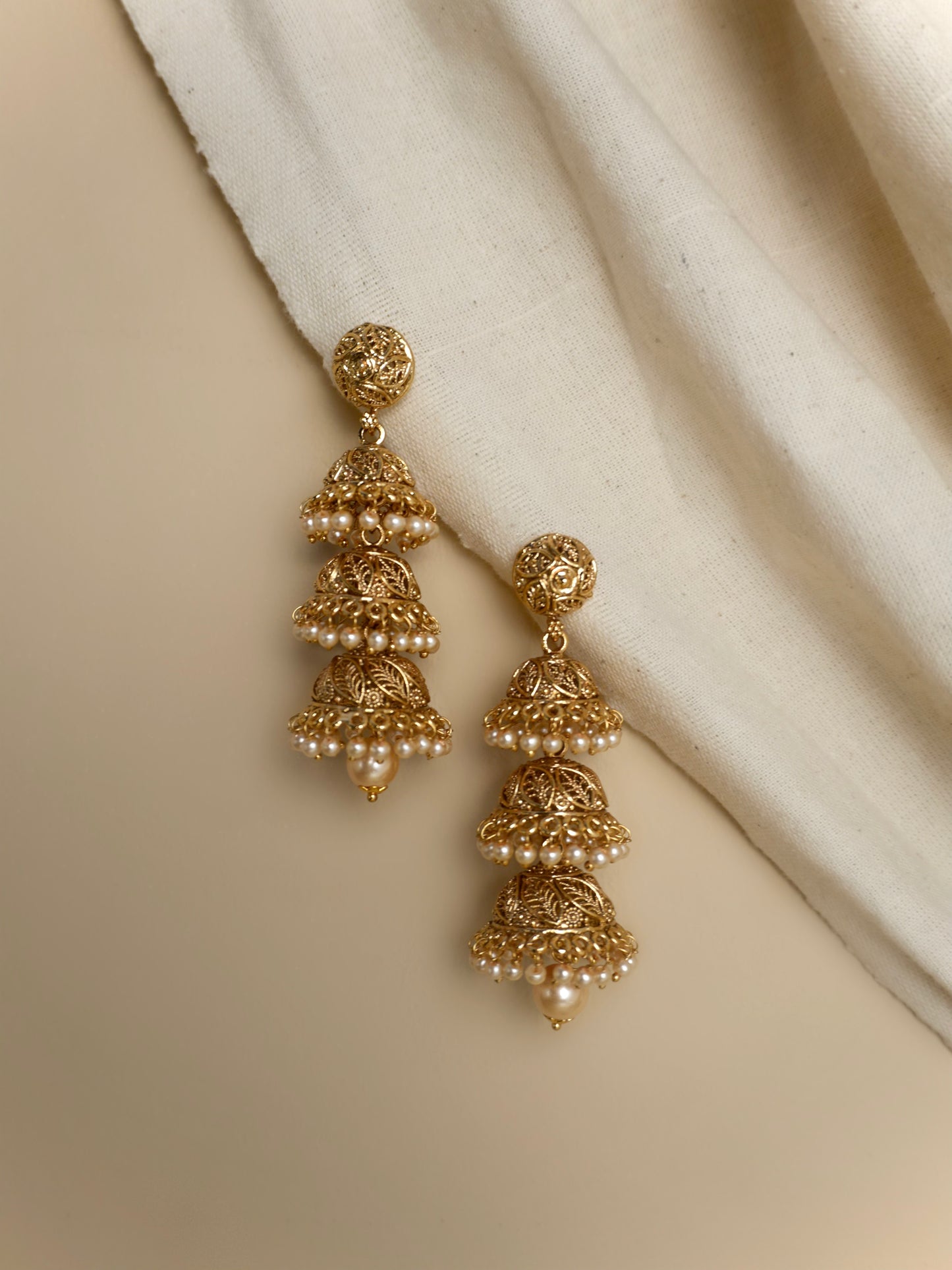 Jiya Jhumka Earrings