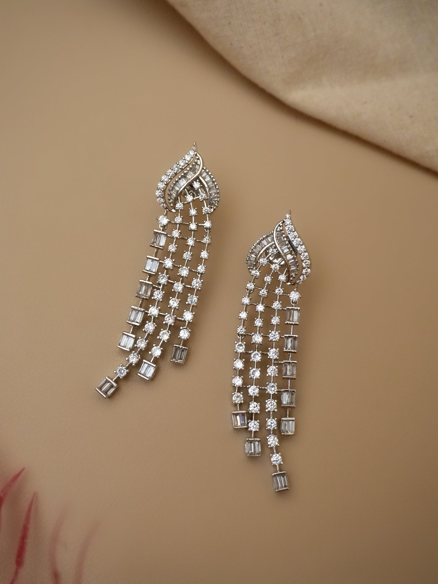 Saila Earrings